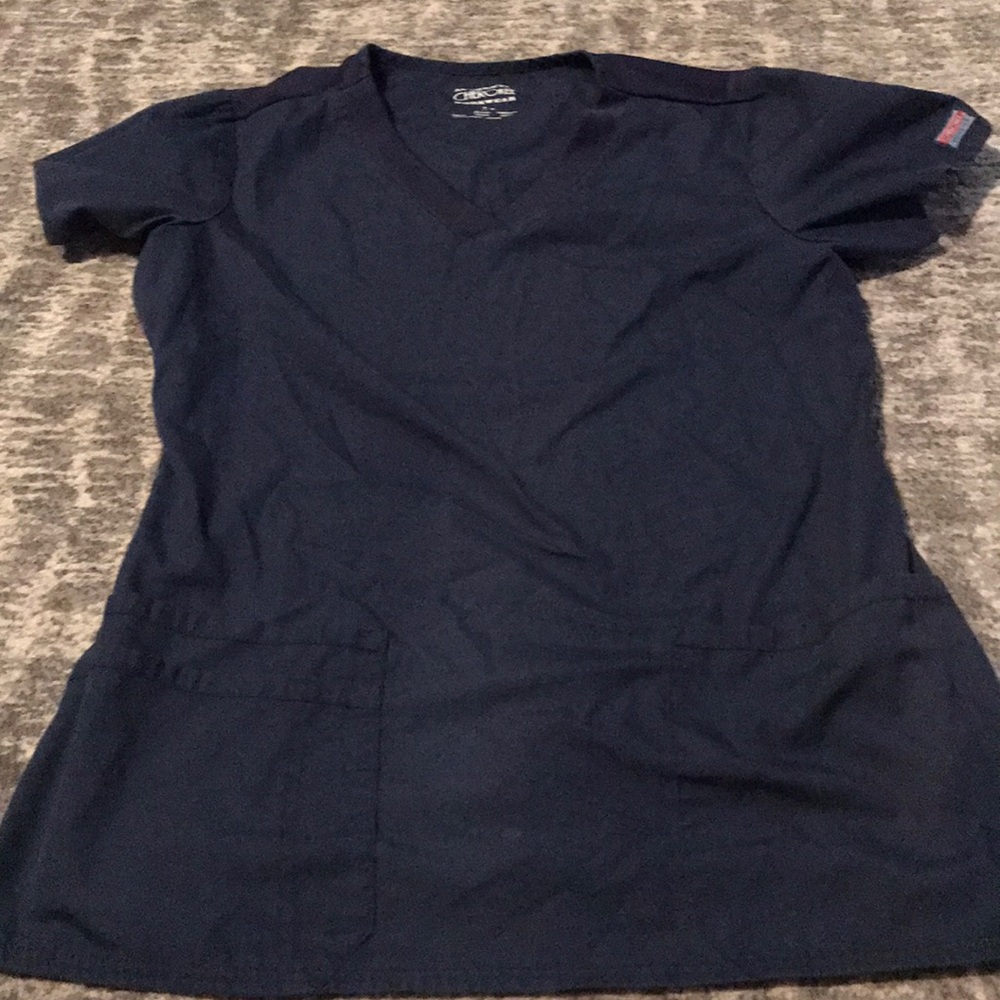Cherokee scrub top